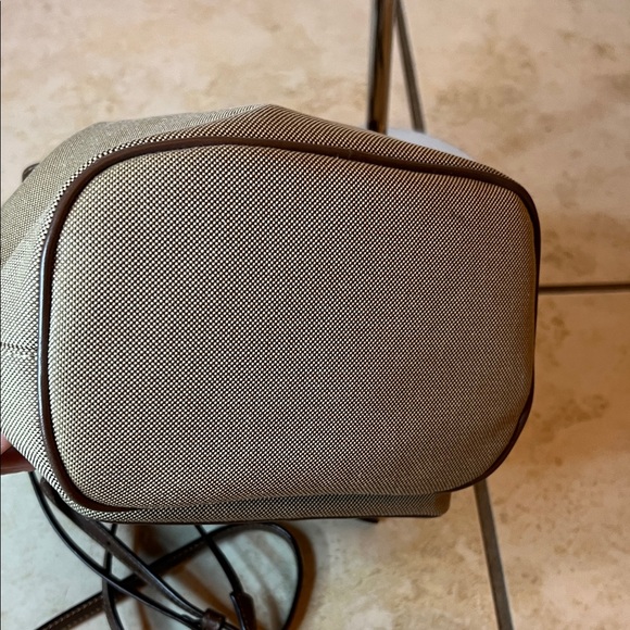 3131 Prada Brown Bucket Bag - Picture 5 of 10